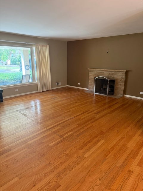 Tiny photo for 435 S Stratford Avenue, Elmhurst, IL 60126 (MLS # 12719614)