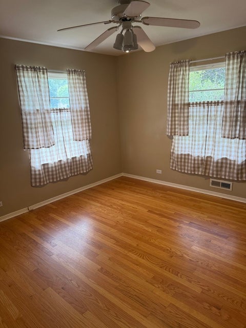 Tiny photo for 435 S Stratford Avenue, Elmhurst, IL 60126 (MLS # 12719614)