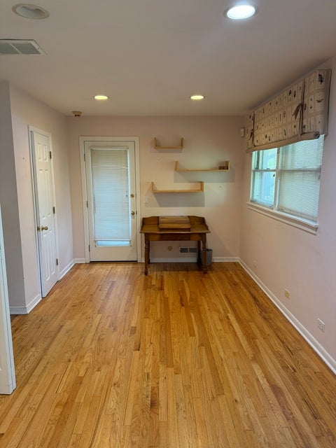 Tiny photo for 435 S Stratford Avenue, Elmhurst, IL 60126 (MLS # 12719614)