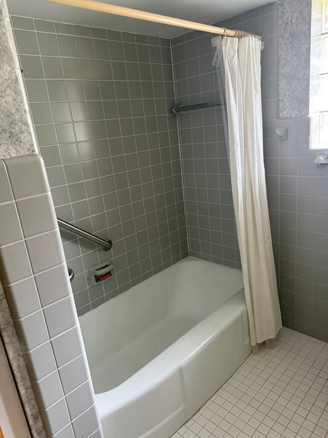 Tiny photo for 435 S Stratford Avenue, Elmhurst, IL 60126 (MLS # 12719614)