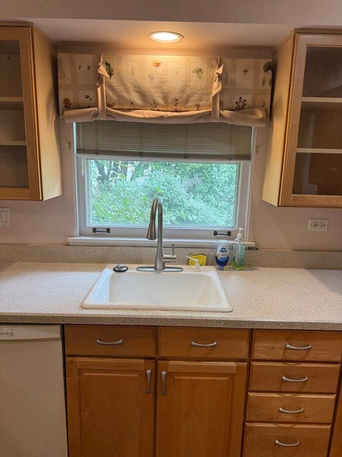 Tiny photo for 435 S Stratford Avenue, Elmhurst, IL 60126 (MLS # 12719614)