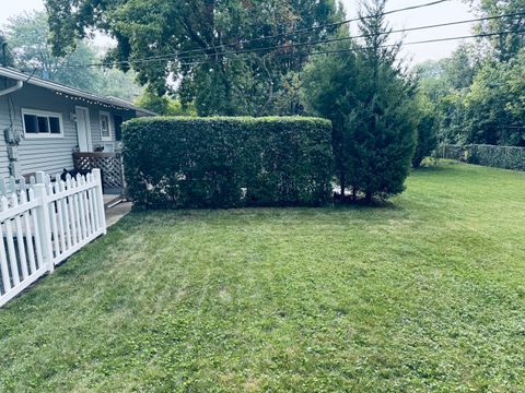 Tiny photo for 234 MOHAWK Trail, Buffalo Grove, IL 60089 (MLS # 12493170)