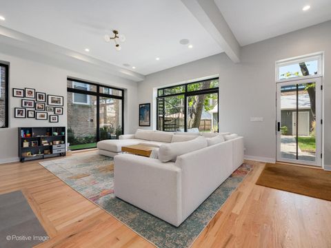 Tiny photo for 1364 N Wolcott Avenue, Chicago, IL 60622 (MLS # 12464305)