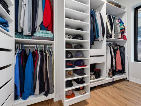 Tiny photo for 1364 N Wolcott Avenue, Chicago, IL 60622 (MLS # 12464305)