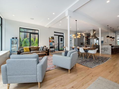 Tiny photo for 1364 N Wolcott Avenue, Chicago, IL 60622 (MLS # 12464305)