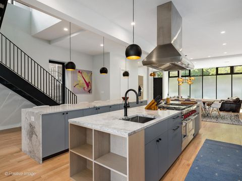 Tiny photo for 1364 N Wolcott Avenue, Chicago, IL 60622 (MLS # 12464305)