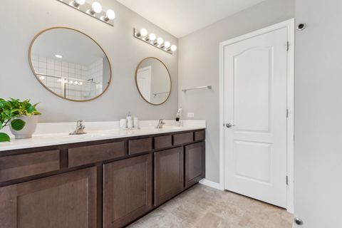 Tiny photo for 12811 Conifer Street, Plainfield, IL 60585 (MLS # 12536177)