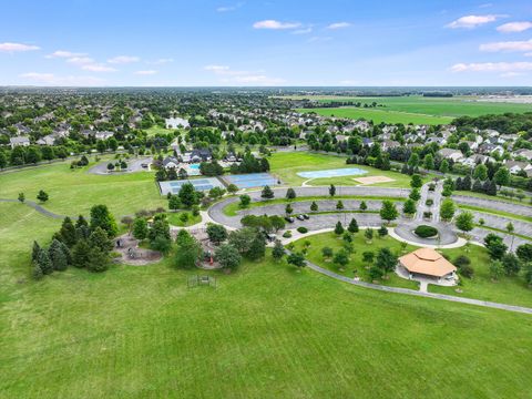 Tiny photo for 12811 Conifer Street, Plainfield, IL 60585 (MLS # 12536177)