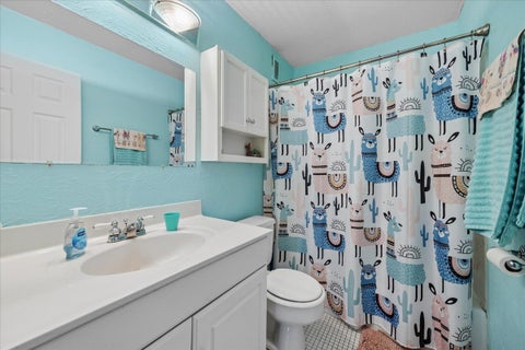 Tiny photo for 2211 S Stewart Avenue S #6D, Lombard, IL 60148 (MLS # 12762099)