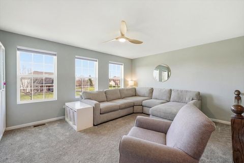 Tiny photo for 21127 Coventry Circle, Shorewood, IL 60404 (MLS # 12604348)