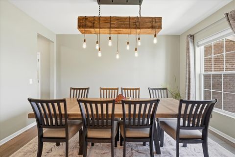 Tiny photo for 21127 Coventry Circle, Shorewood, IL 60404 (MLS # 12604348)