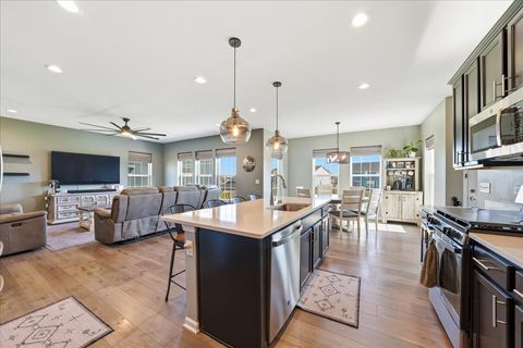 Tiny photo for 21127 Coventry Circle, Shorewood, IL 60404 (MLS # 12604348)