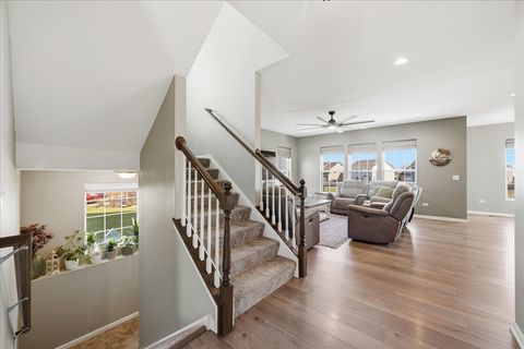 Tiny photo for 21127 Coventry Circle, Shorewood, IL 60404 (MLS # 12604348)