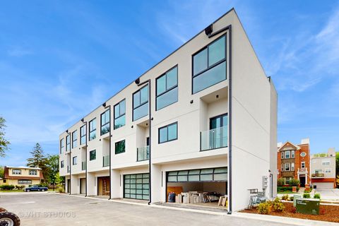 Tiny photo for 6332 Hennings Court, Morton Grove, IL 60053 (MLS # 12468560)