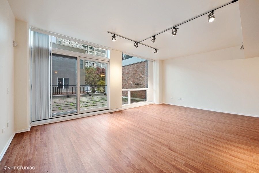 61 W 15th Street 204