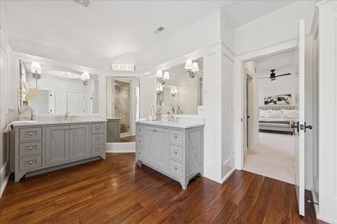 Tiny photo for 156 Sunnyside Avenue, Elmhurst, IL 60126 (MLS # 12451355)