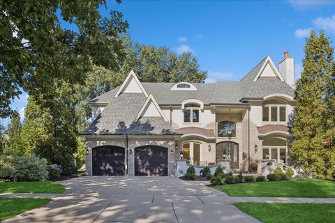 Photo of 156 Sunnyside Avenue, Elmhurst, IL 60126 (MLS # 12451355)
