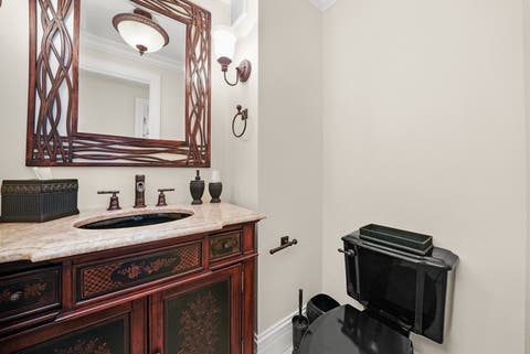 Tiny photo for 1120 N LAKE SHORE Drive #18CD, Chicago, IL 60611 (MLS # 12678799)