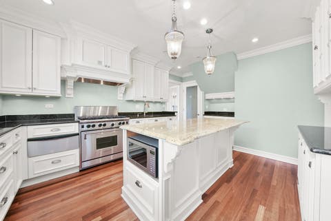 Tiny photo for 1120 N LAKE SHORE Drive #18CD, Chicago, IL 60611 (MLS # 12678799)