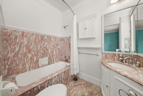 Tiny photo for 1120 N LAKE SHORE Drive #18CD, Chicago, IL 60611 (MLS # 12678799)