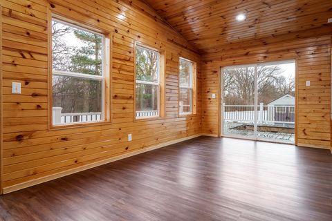 Tiny photo for 6571 Chartwell Drive, Rockford, IL 61114 (MLS # 12605034)