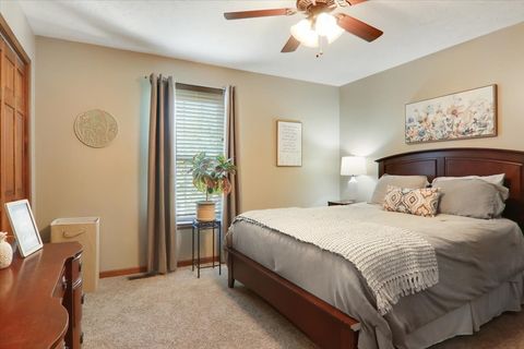 Tiny photo for 1505 Paddington Drive, Bloomington, IL 61704 (MLS # 12519050)