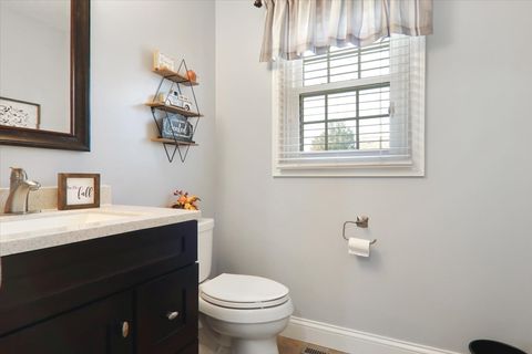 Tiny photo for 1505 Paddington Drive, Bloomington, IL 61704 (MLS # 12519050)