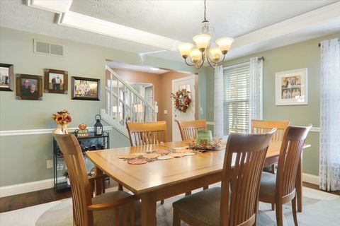 Tiny photo for 1505 Paddington Drive, Bloomington, IL 61704 (MLS # 12519050)