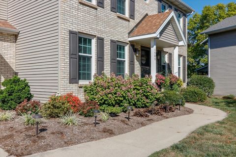 Tiny photo for 1505 Paddington Drive, Bloomington, IL 61704 (MLS # 12519050)