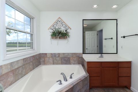 Tiny photo for 277 Clearview Road, El Paso, IL 61738 (MLS # 12445586)