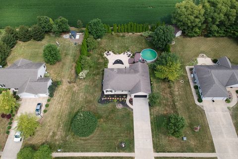 Tiny photo for 277 Clearview Road, El Paso, IL 61738 (MLS # 12445586)