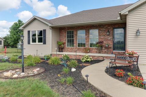 Tiny photo for 277 Clearview Road, El Paso, IL 61738 (MLS # 12445586)