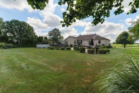 Tiny photo for 277 Clearview Road, El Paso, IL 61738 (MLS # 12445586)