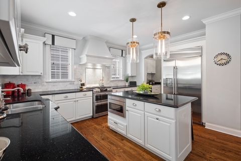 Tiny photo for 3919 Washington Street, Downers Grove, IL 60515 (MLS # 12462276)