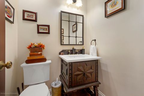 Tiny photo for 1660 Castillian Way, Mundelein, IL 60060 (MLS # 12568741)