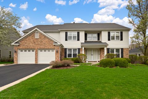 Tiny photo for 1660 Castillian Way, Mundelein, IL 60060 (MLS # 12568741)