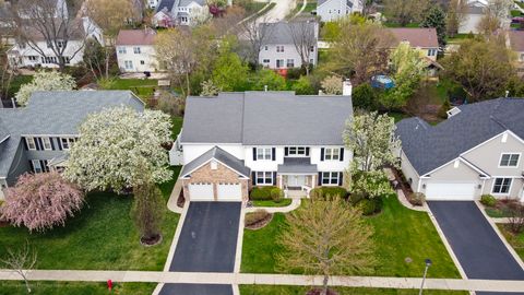 Tiny photo for 1660 Castillian Way, Mundelein, IL 60060 (MLS # 12568741)