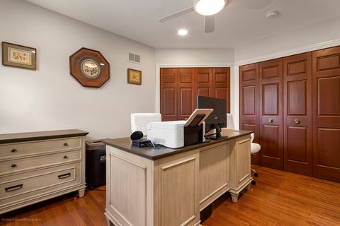 Tiny photo for 1660 Castillian Way, Mundelein, IL 60060 (MLS # 12568741)