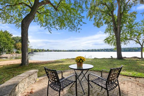 Tiny photo for 101 Burton Street, Grayslake, IL 60030 (MLS # 12386578)