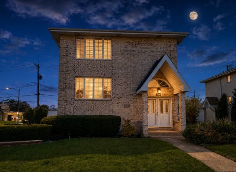 Tiny photo for 5348 6th Avenue #2, Countryside, IL 60525 (MLS # 12735691)