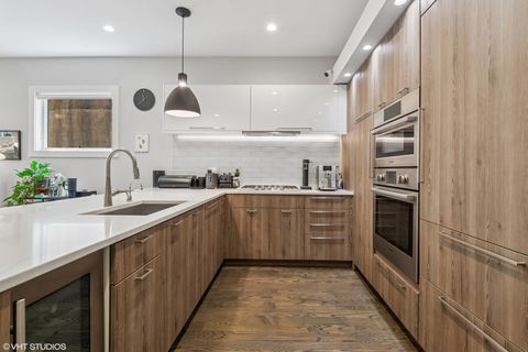 Tiny photo for 2224 N SEELEY Avenue #2, Chicago, IL 60647 (MLS # 12451076)