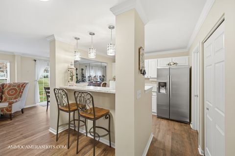 Tiny photo for 2494 Stoughton Circle, Aurora, IL 60502 (MLS # 12521616)