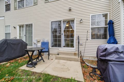 Tiny photo for 2494 Stoughton Circle, Aurora, IL 60502 (MLS # 12521616)