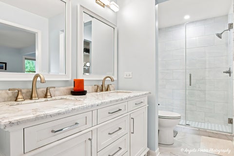 Tiny photo for 411 N Shepherd Hill Lane, McHenry, IL 60050 (MLS # 12752890)