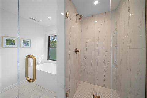 Tiny photo for 4072 Bunker Lane, Wilmette, IL 60091 (MLS # 12626672)