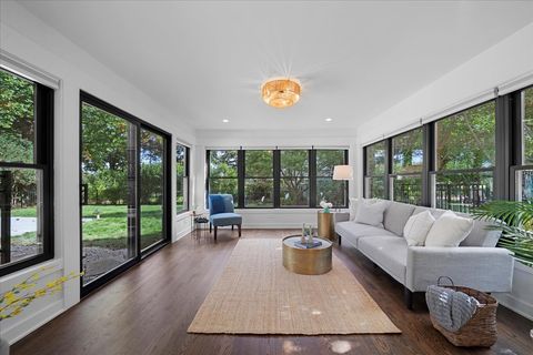 Tiny photo for 4072 Bunker Lane, Wilmette, IL 60091 (MLS # 12626672)