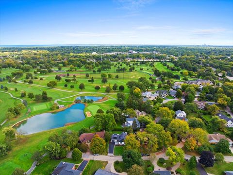 Tiny photo for 4072 Bunker Lane, Wilmette, IL 60091 (MLS # 12626672)