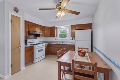Tiny photo for 5809 Orange Lane, Oak Forest, IL 60452 (MLS # 12792660)