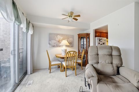 Tiny photo for 2018 Quaker Hollow Lane, Streamwood, IL 60107 (MLS # 12591248)