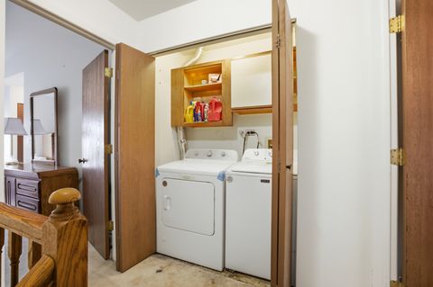 Tiny photo for 2018 Quaker Hollow Lane, Streamwood, IL 60107 (MLS # 12591248)